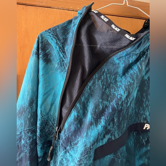 Palace Assymetric Real Tree Shell Top - Blue Camo, Size Small - Picture 8 of 10